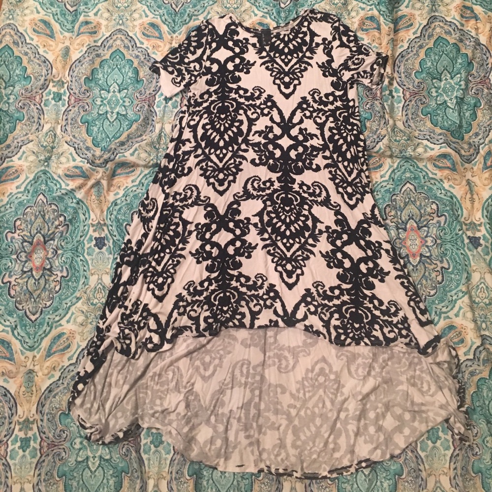 hi low white and dark navy damask print dress