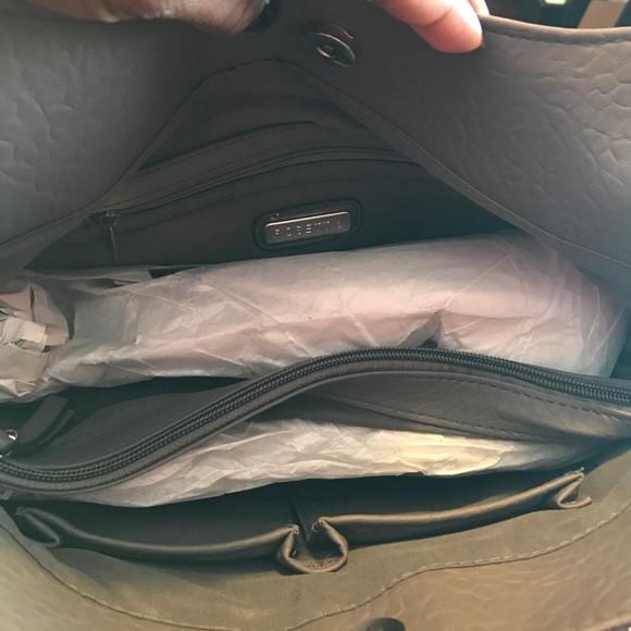 Purse - Picture 3 of 4