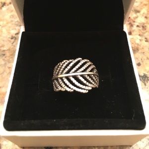 Leaf Pandora Ring Sterling Silver
