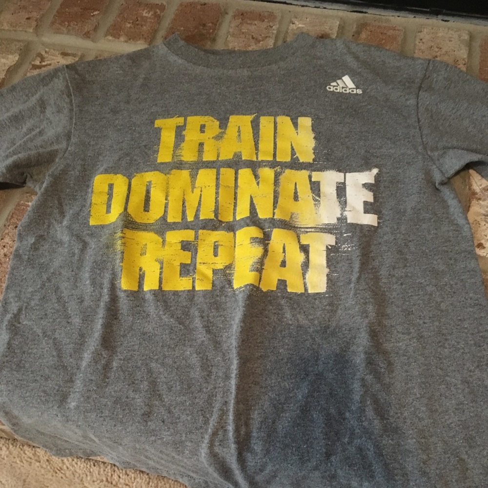 Adidas Youth Small Sz 8yr Gray Tshirt with Graphic