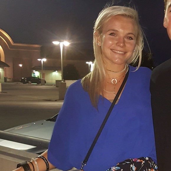 Meet your Posher, Tacey - Picture 1 of 1