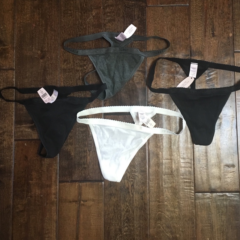 Victoria's Secret 4 V-String cotton panties. NWT