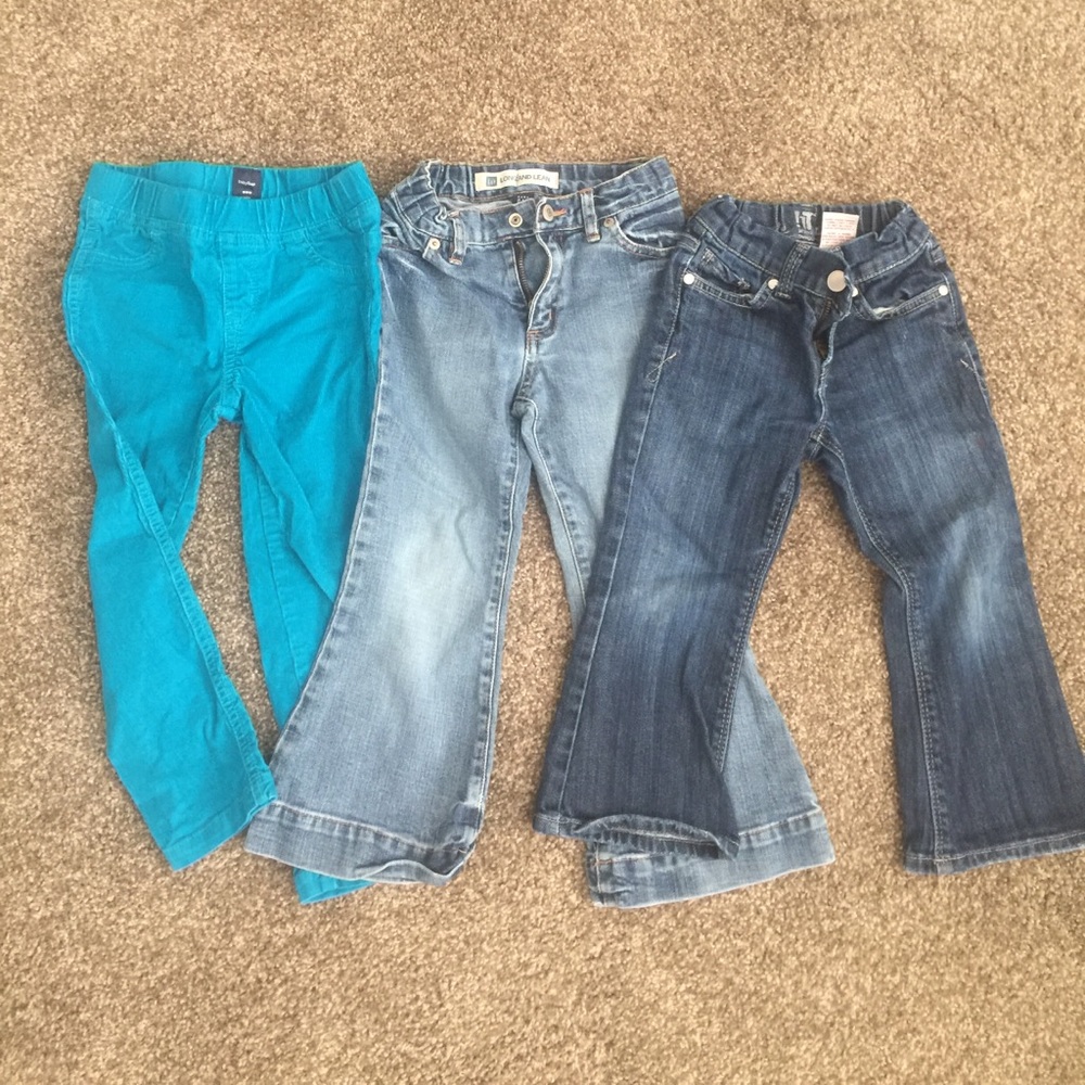 Bundle of girls 4T pants