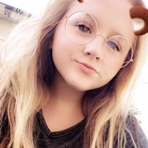 Meet your Posher, Brianna