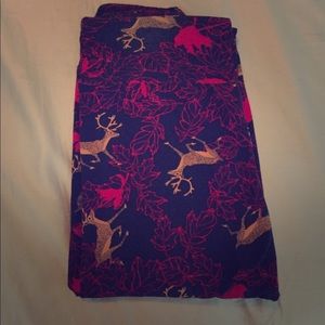 Lularoe used OS leggings.