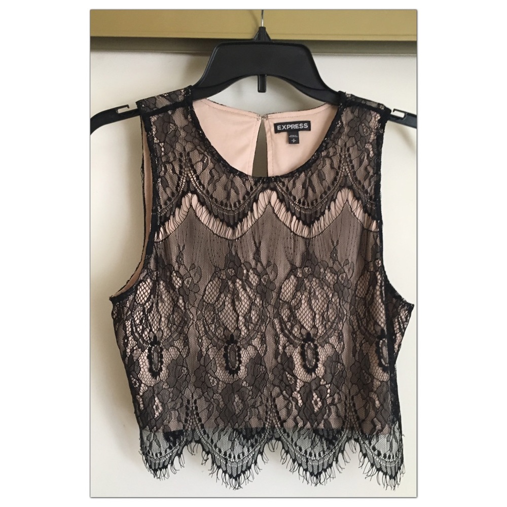 Express Lace crop top