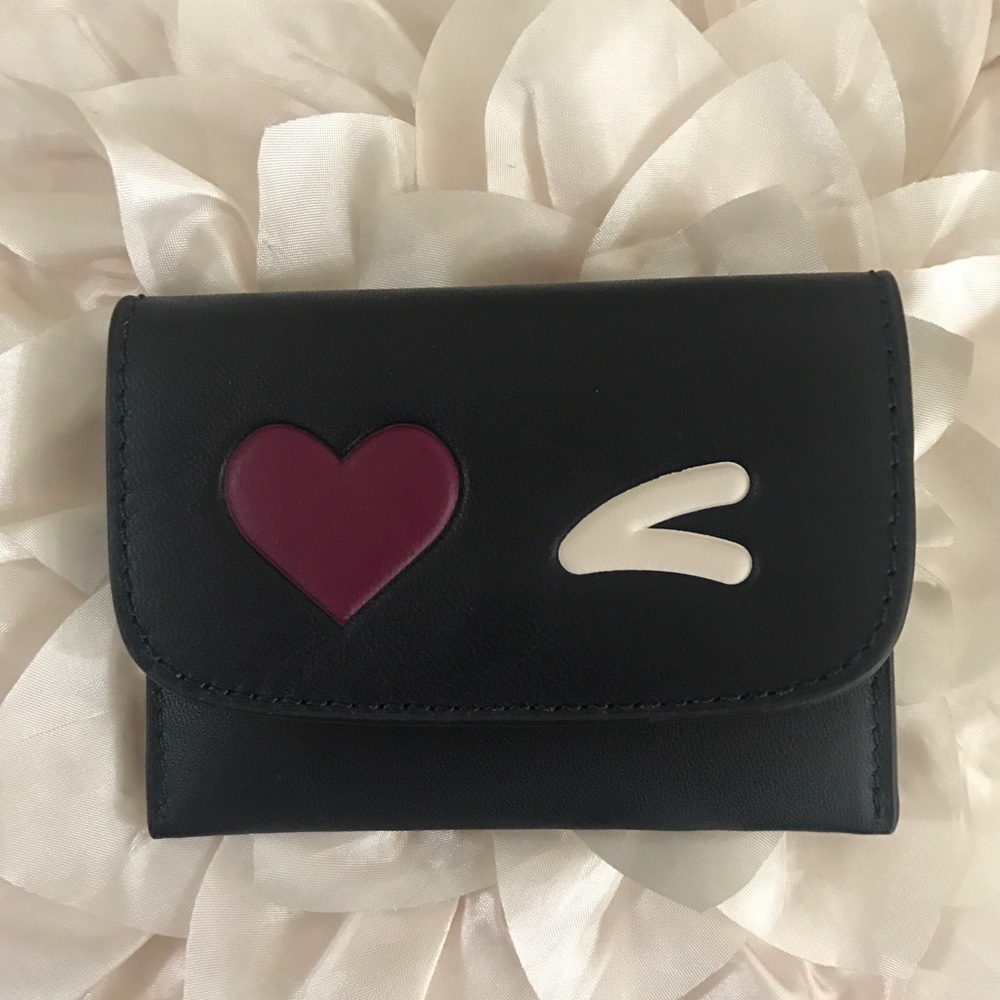 🆕Coach Special Edition Heart/Wink Cardholder NWT