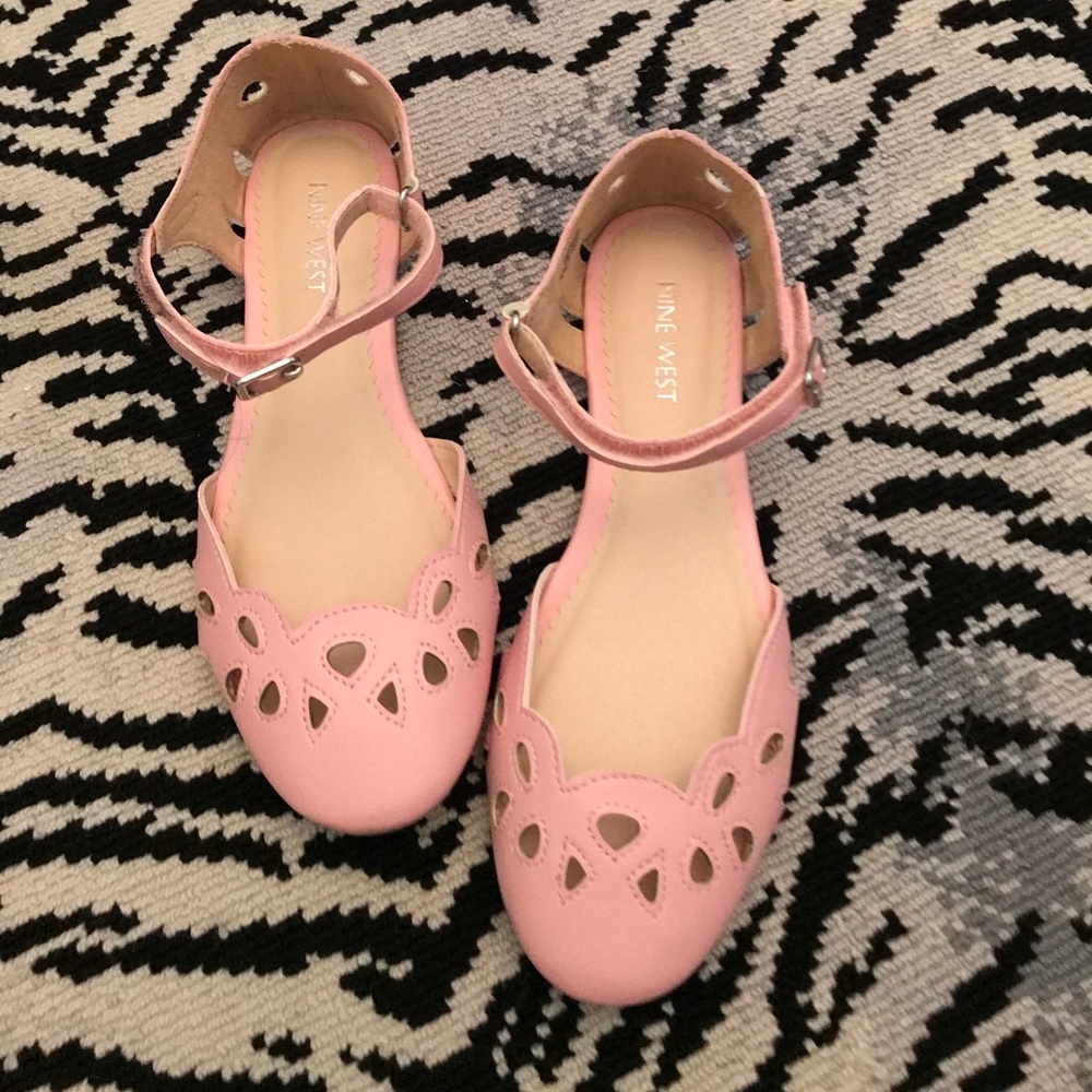 Adorable girls shoes