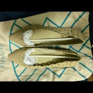 Laser cut Mia flats 7.5