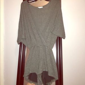 Deep V neck olive green romper 💕