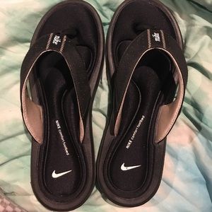 Nike comfort footbed