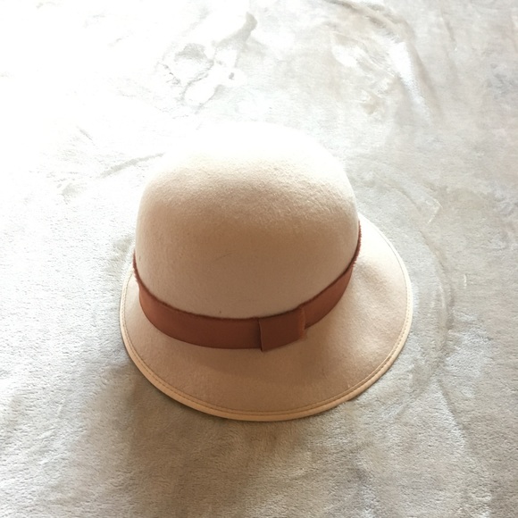 Coldwater Creek Accessories - SALE! 🎉Pink retro hat. Super cute!