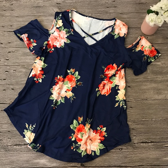 B2G1♦️Floral Cold Shoulder Blouse Navy - Picture 5 of 8