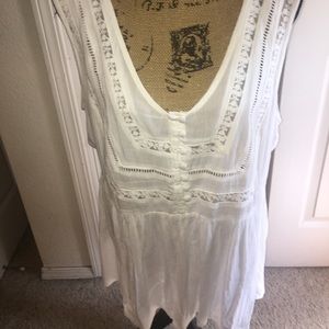 Size 1 Torrid tank top/Blouse