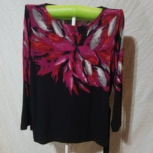 Simply Stunning Top NWT - 2X