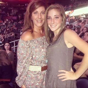 Meet your Posher, Paula