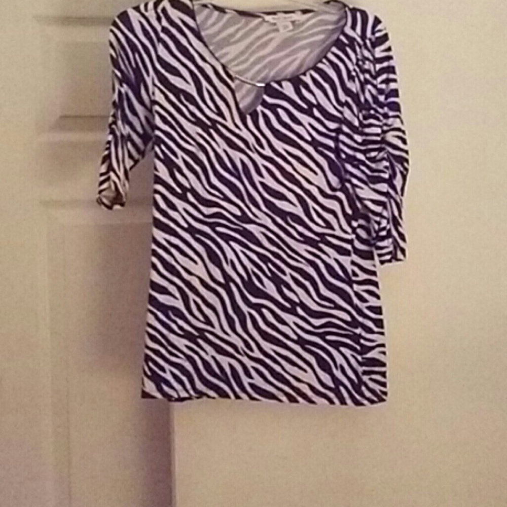 Zebra top