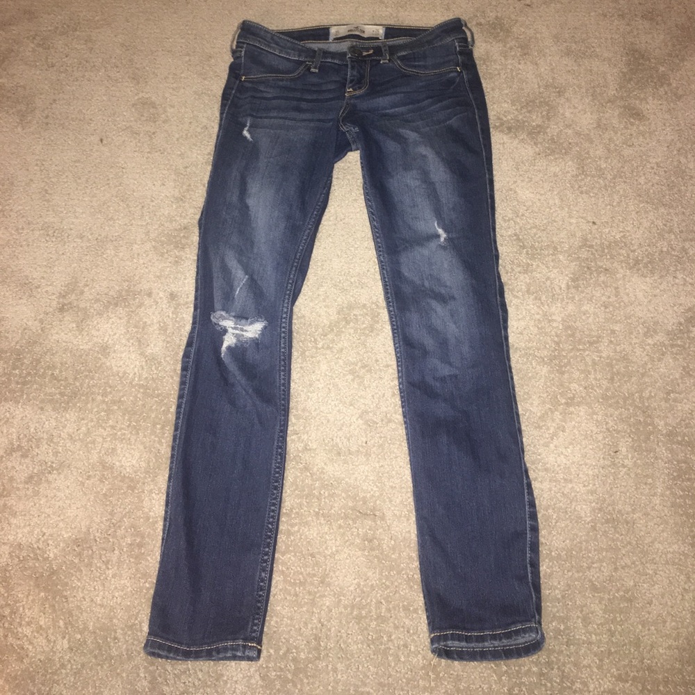Hollister Ripped Skinny Jeans