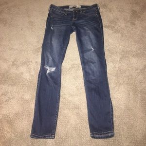 Hollister Ripped Skinny Jeans