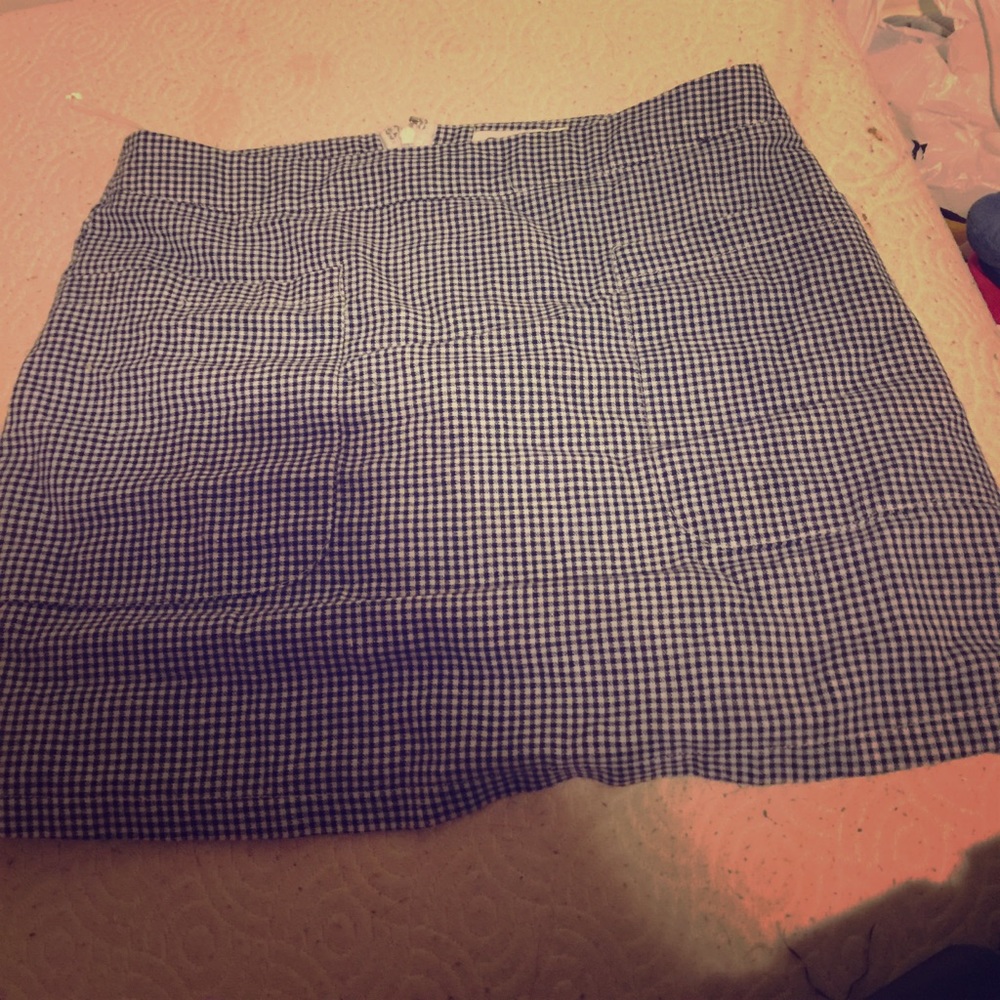NEW LF patterned skirt