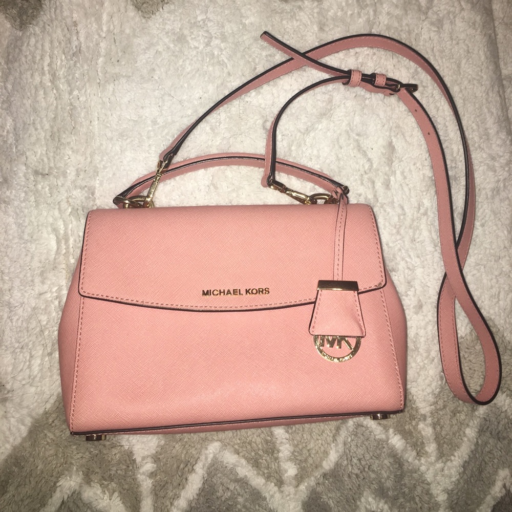 Michael Kors Saffiano medium satchel