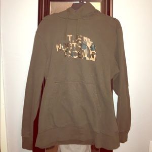 Dark green North Face hoodie💕