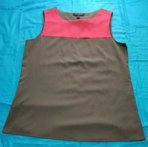 Banana Republic gray and pink tank