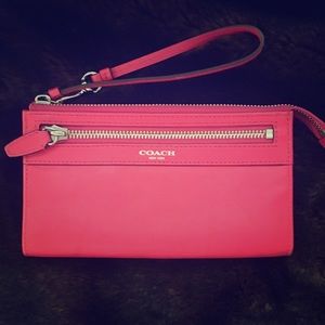 On Sale!! NWOT Coach wristlet
