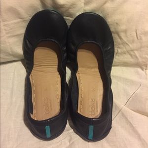 Tieks Matte Black