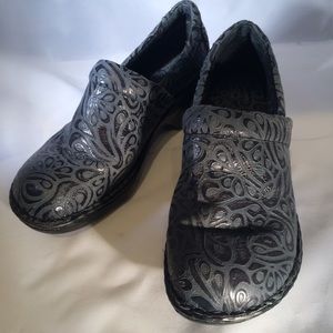 Born Concept Peggy Leather Clog Size 8.5