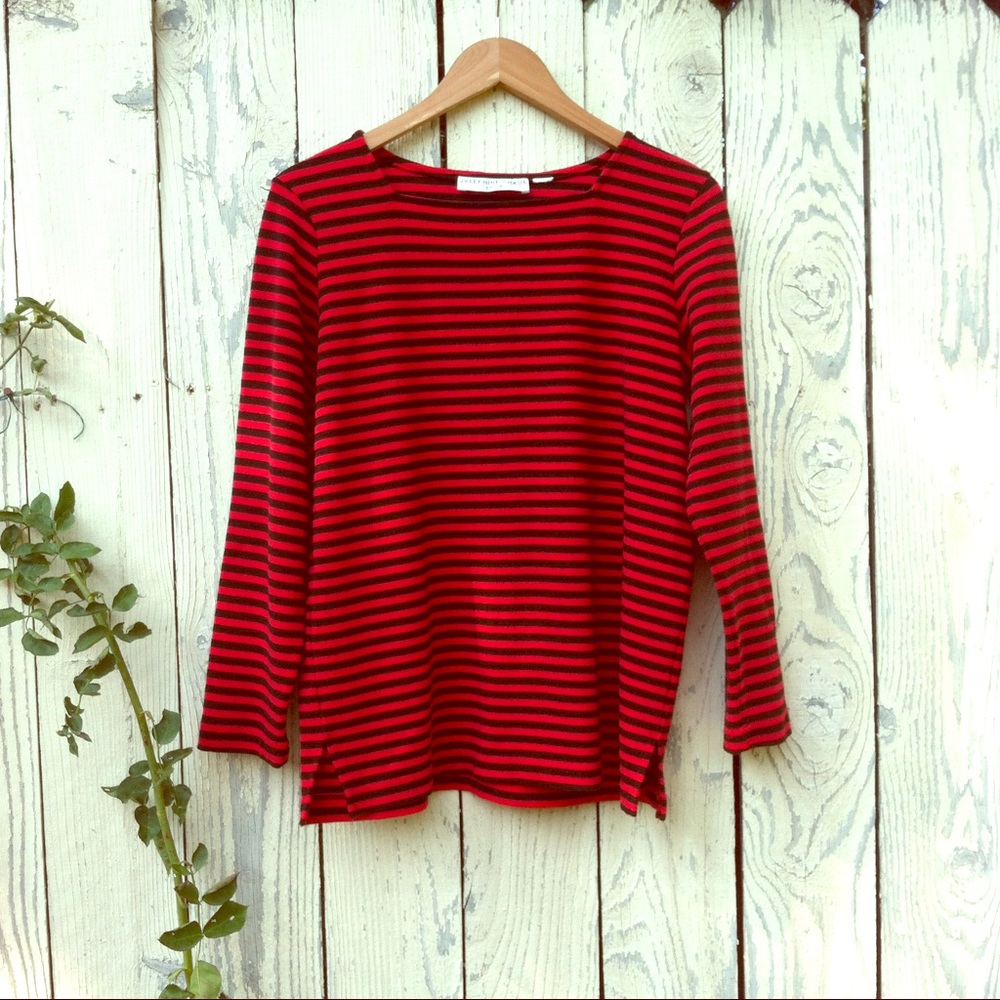 Black and red striped long sleeve top