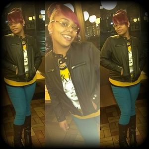 Meet your Posher, Kayy