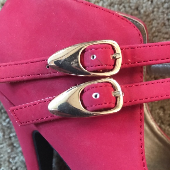 Red Suede Mary Jane Platform Heels - Picture 8 of 8