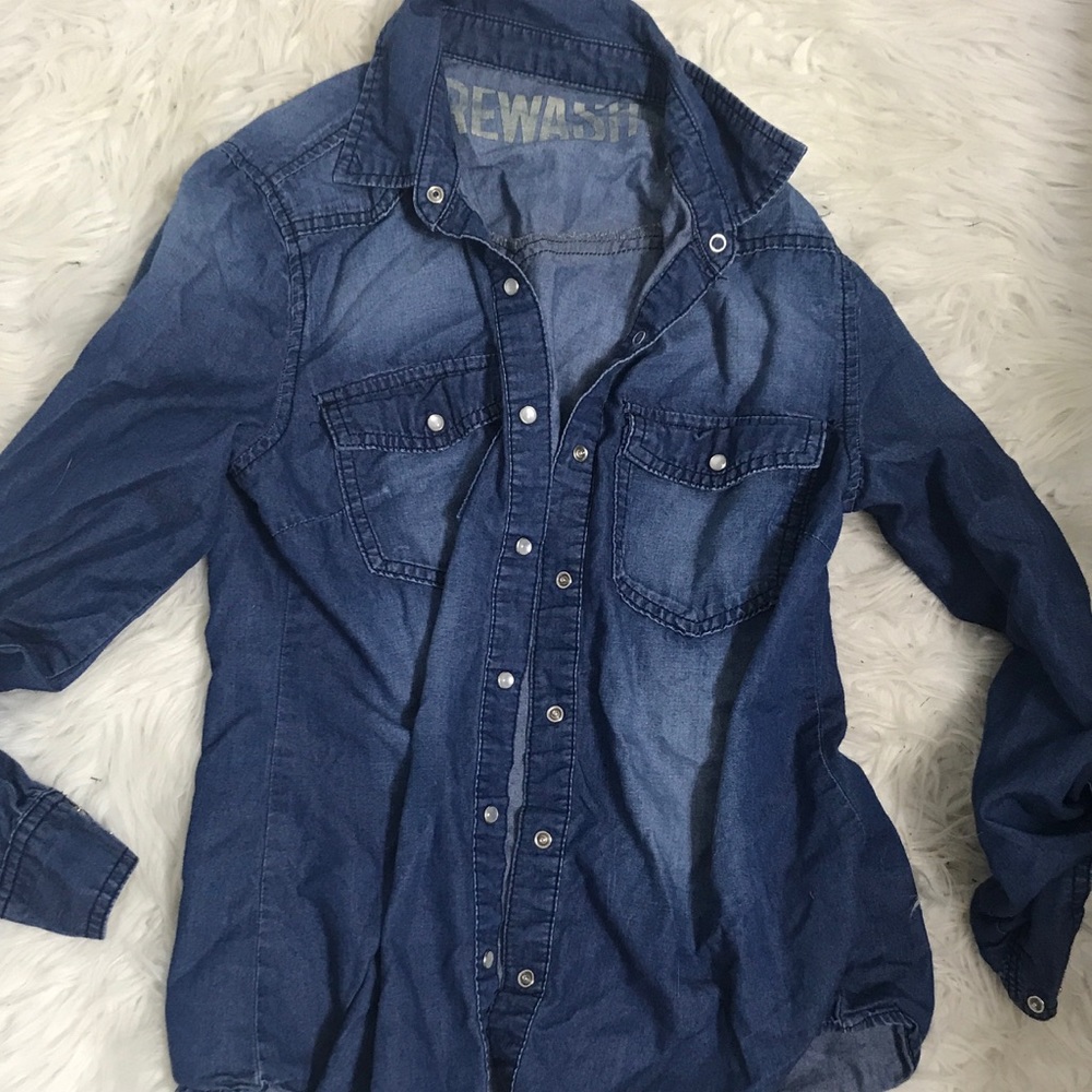 Button up shirt