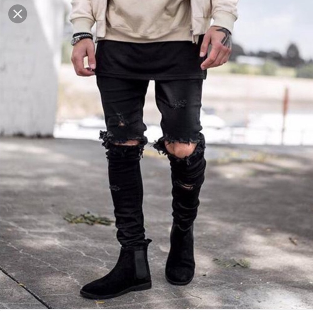 Ripped black jeans