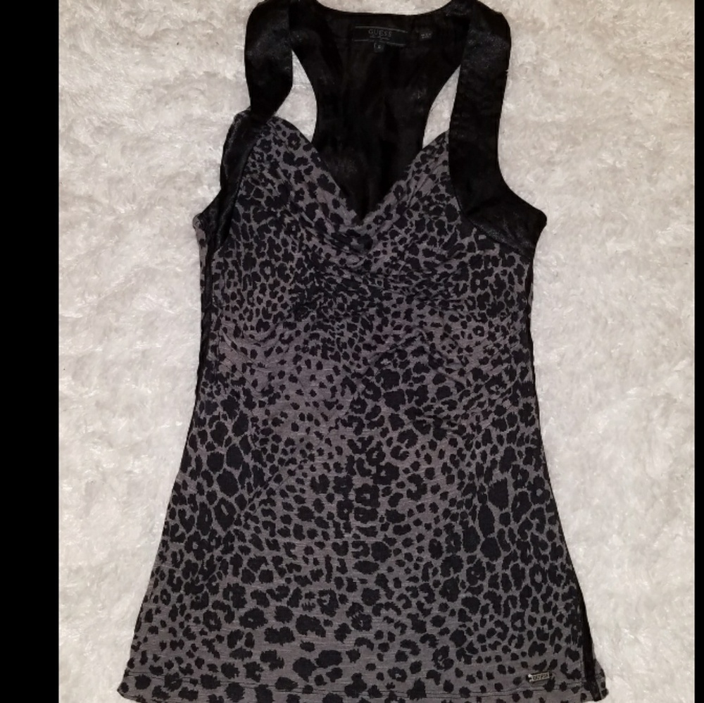 Guess sleveless blouse