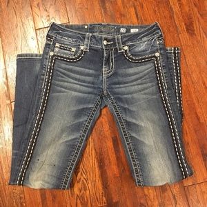 Juniors jeans
