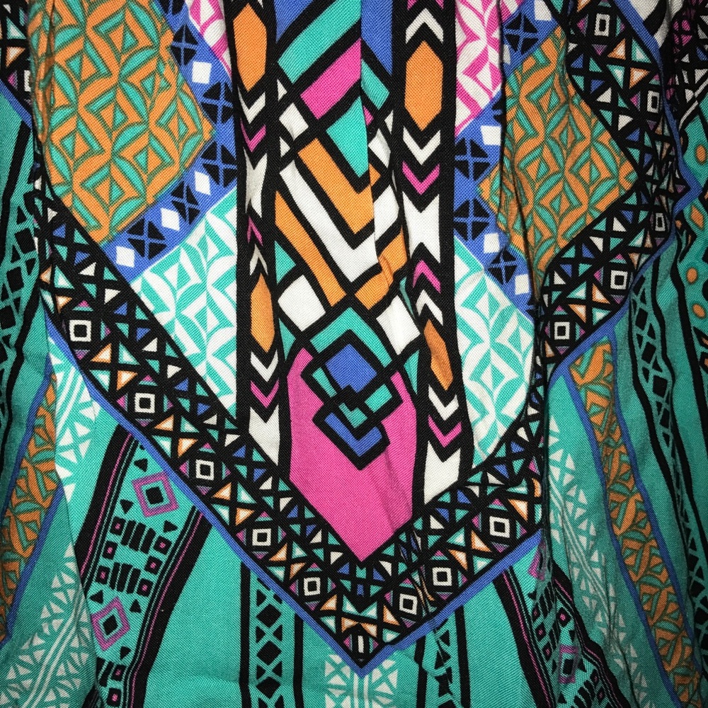 Aztec Design Tank - Picture 3 of 4