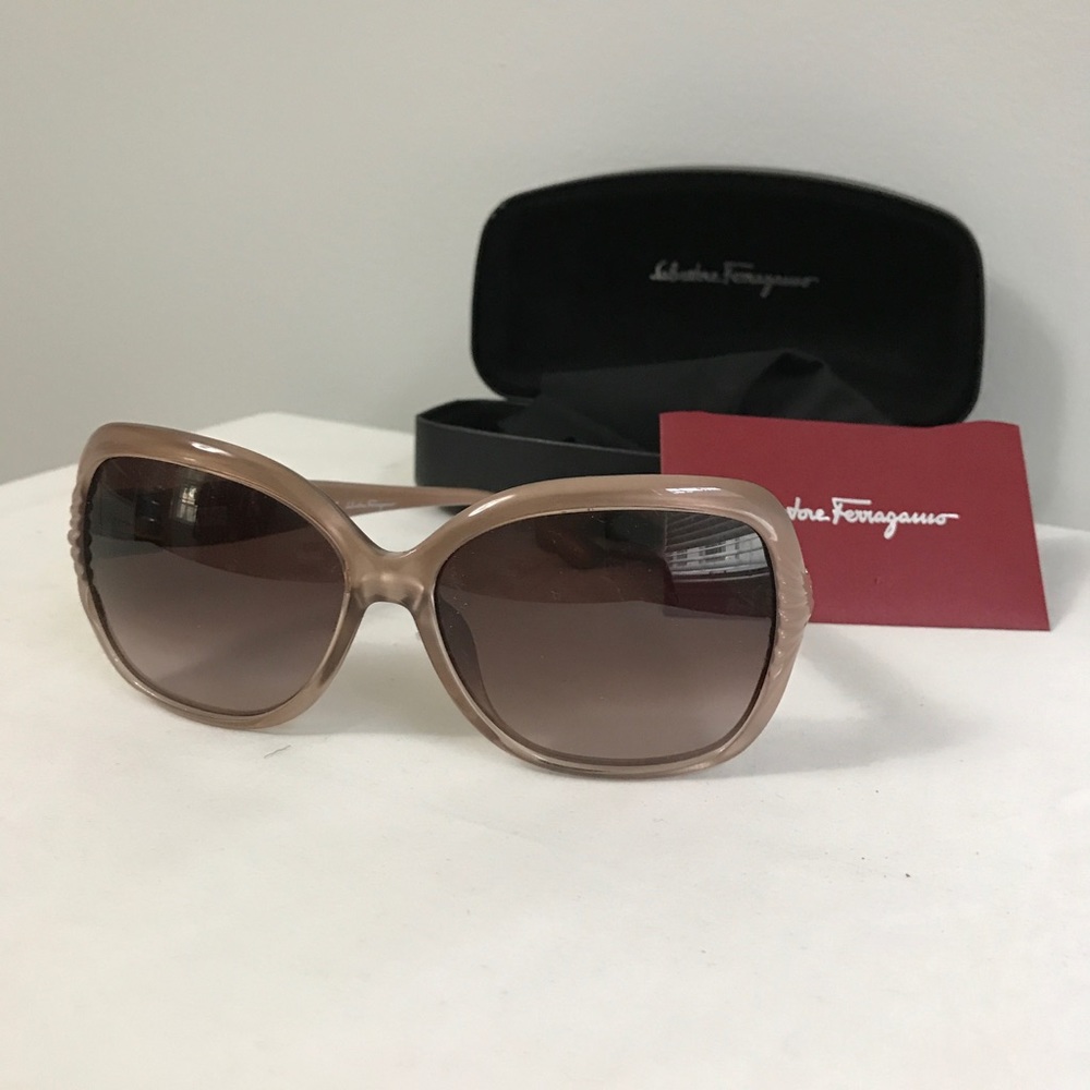 Salvatore Ferragamo Sunglasses Neutral Color
