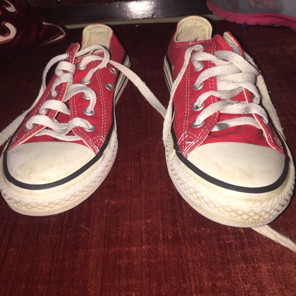 Kids red converses