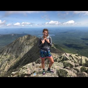 Meet your Posher, Sam