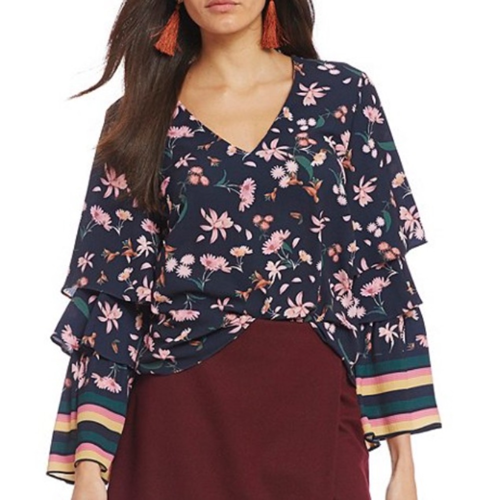 Sleeve BlouseNWT