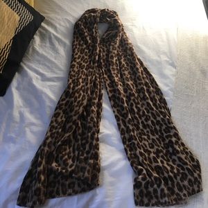 Banana Republic Cheetah Print Scarf