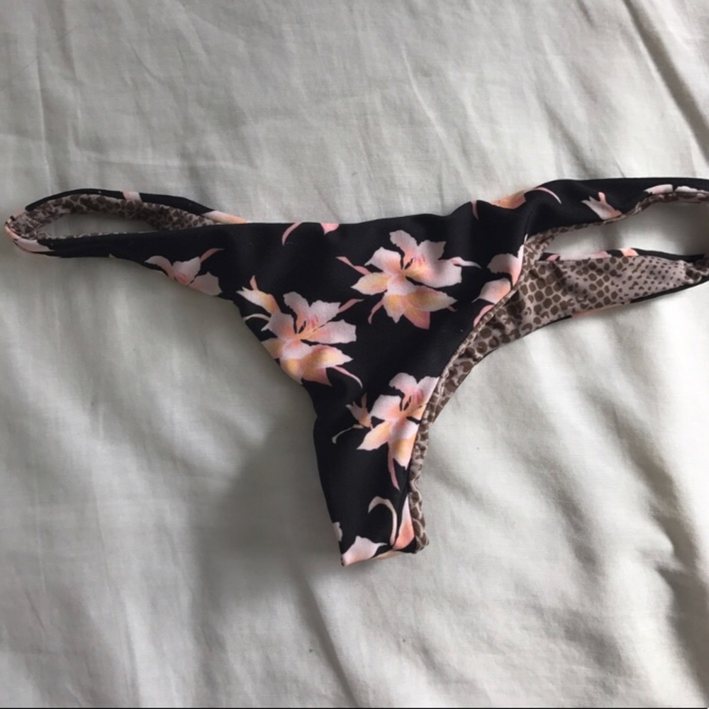 Acacia Aloha Bottoms