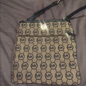 Micheal kors bag