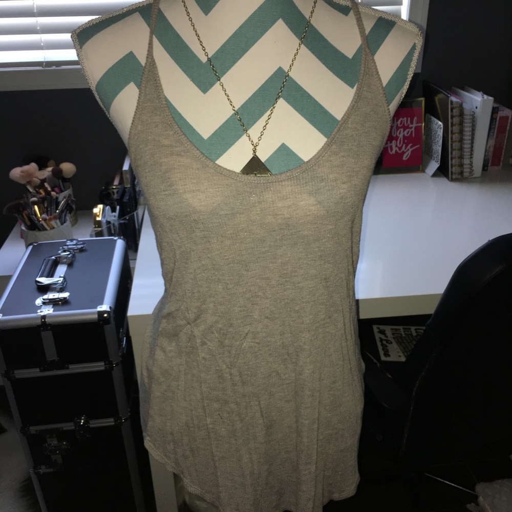 Gray tank top