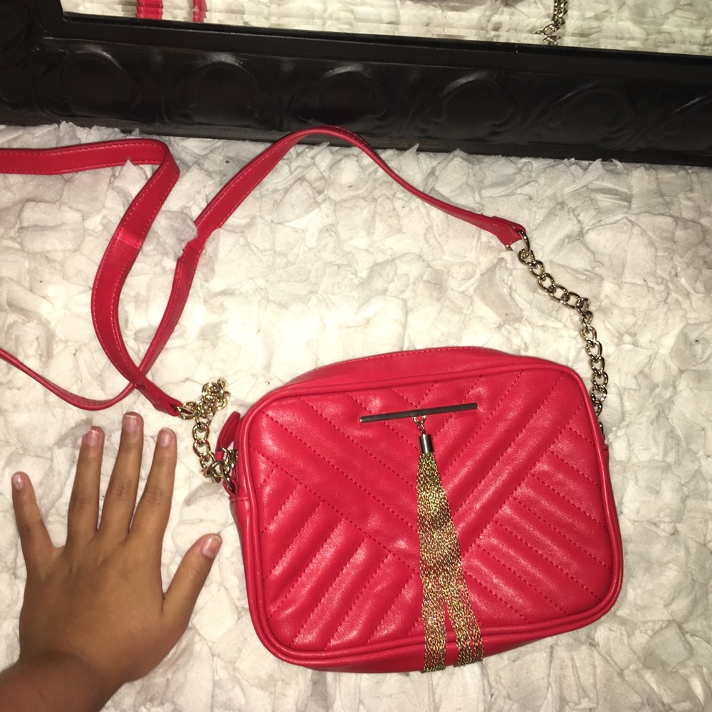 ✨Red Quilted Purse✨