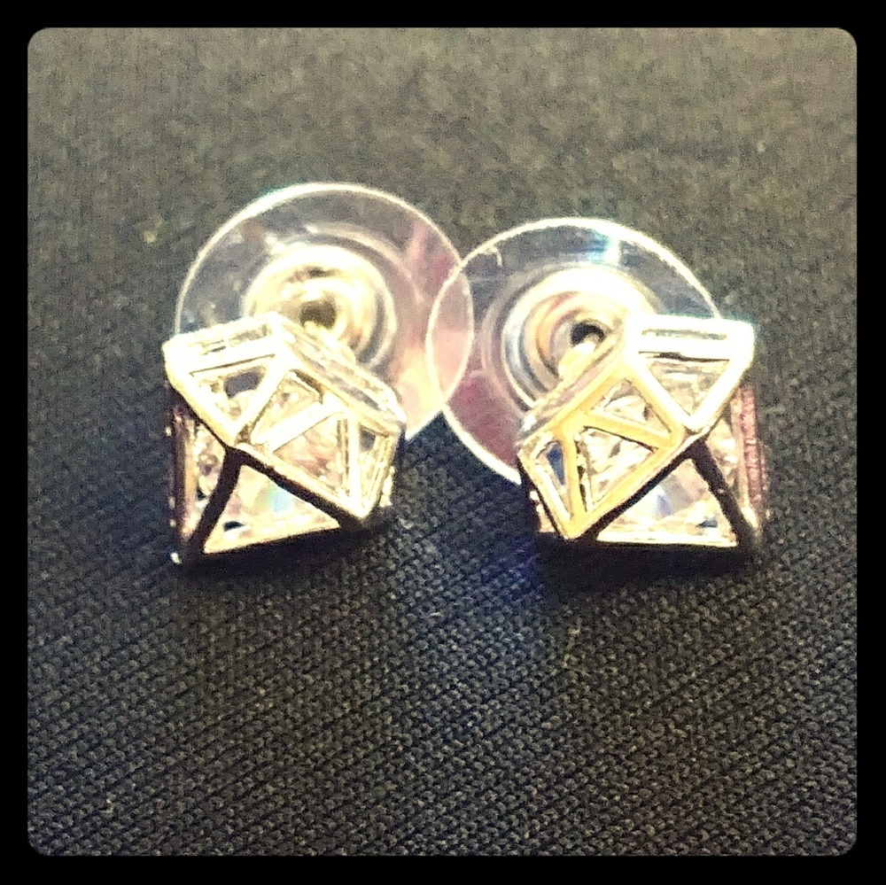 🥂🥂Bling Earring stud Silver