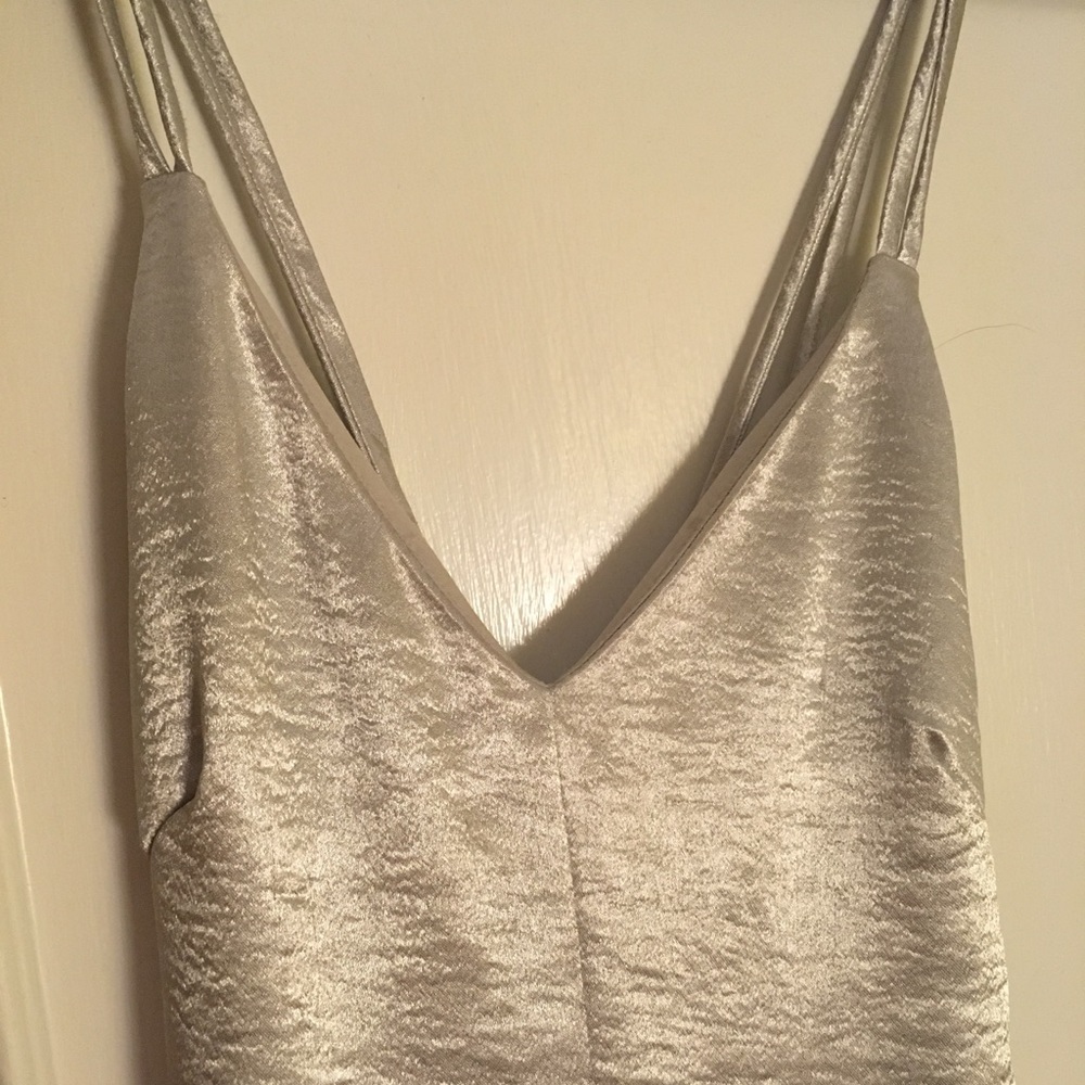 silver dress. So cute !