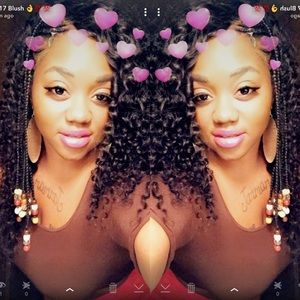 Meet your Posher, Veronica